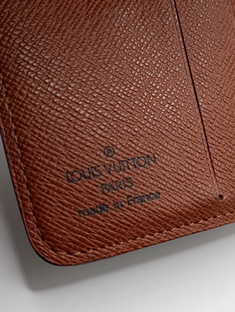 Louis Vuitton Mini Compactable Wallet - Picture 2 of 16
